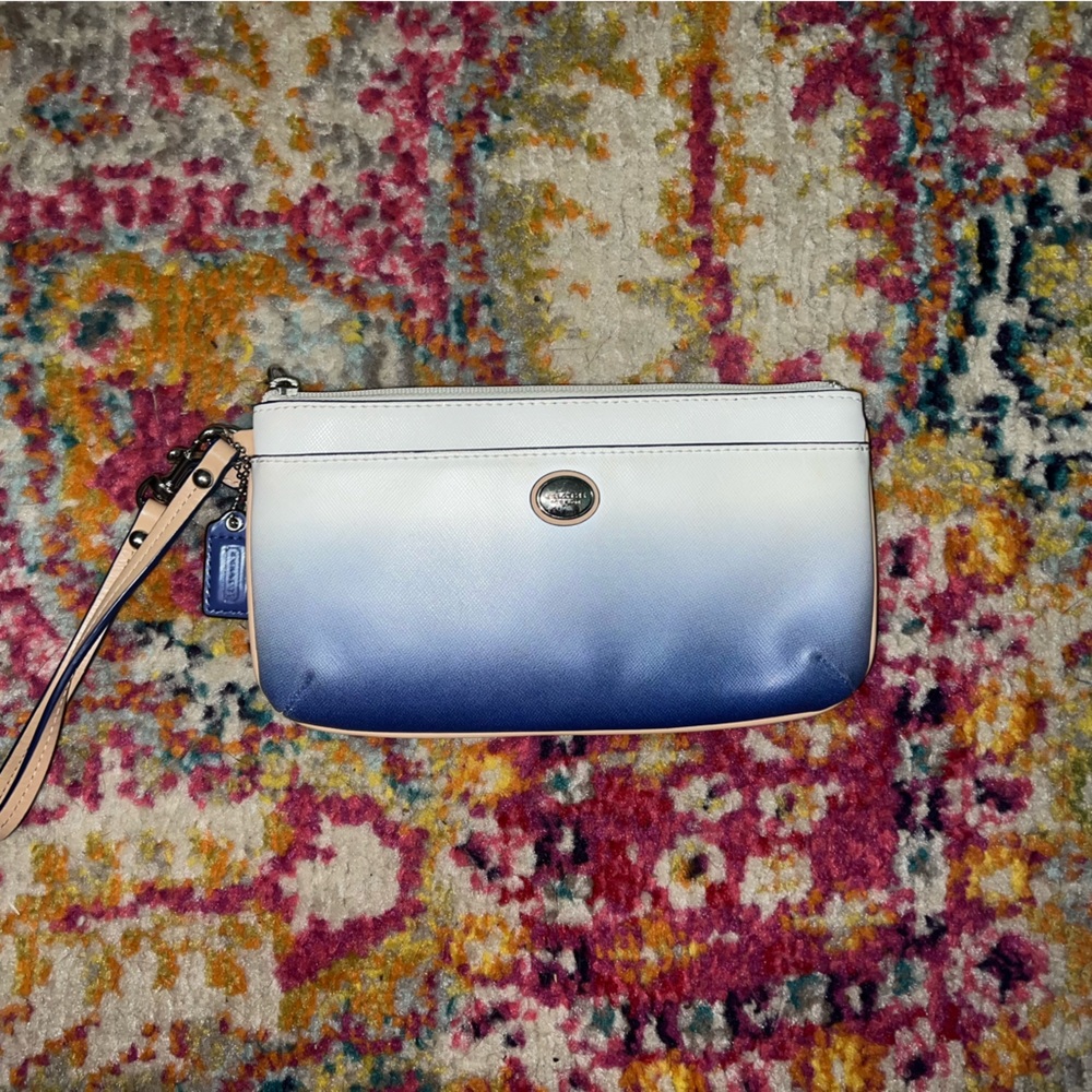 *AUTHENTIC* Coach Wristlet